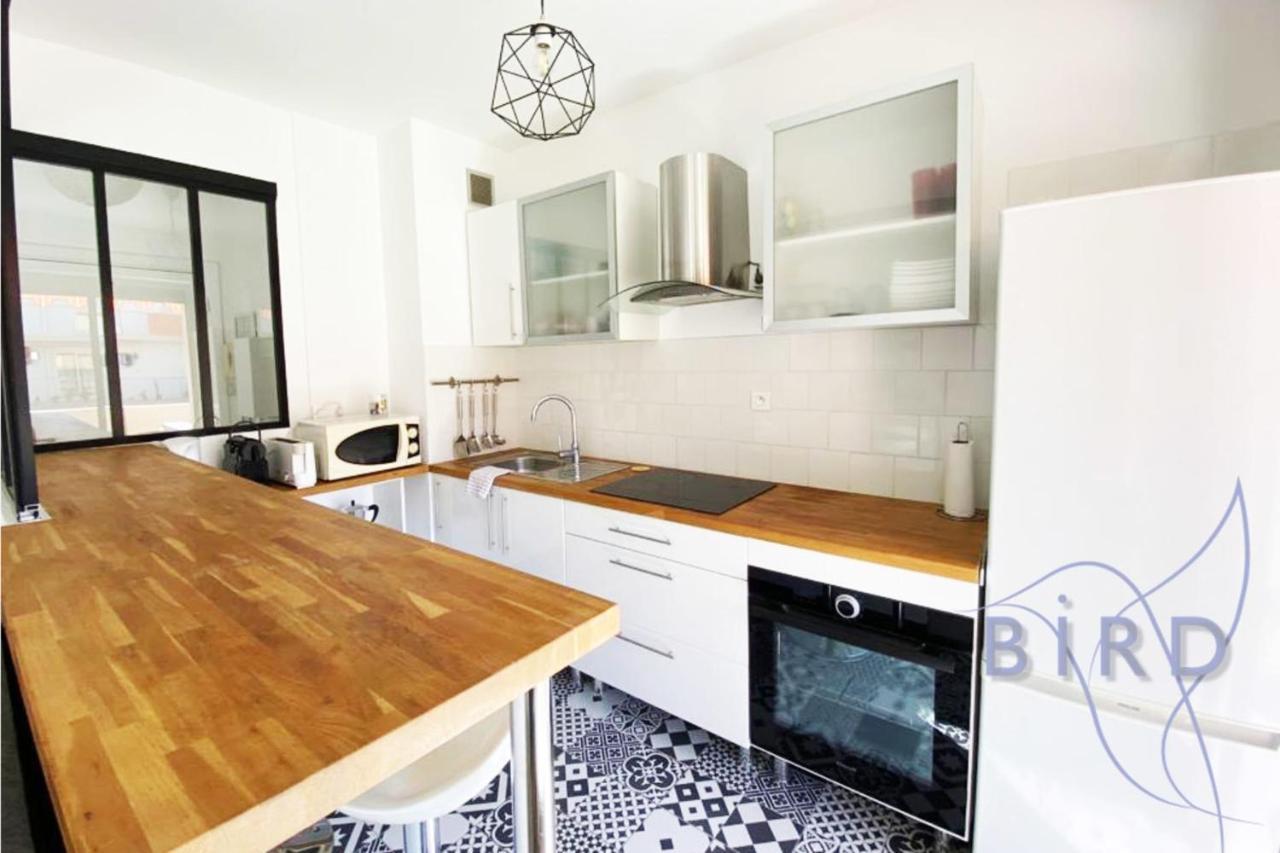 Bright Flat Near To The Beach & Harbor Saint-Laurent-du-Var Exterior photo